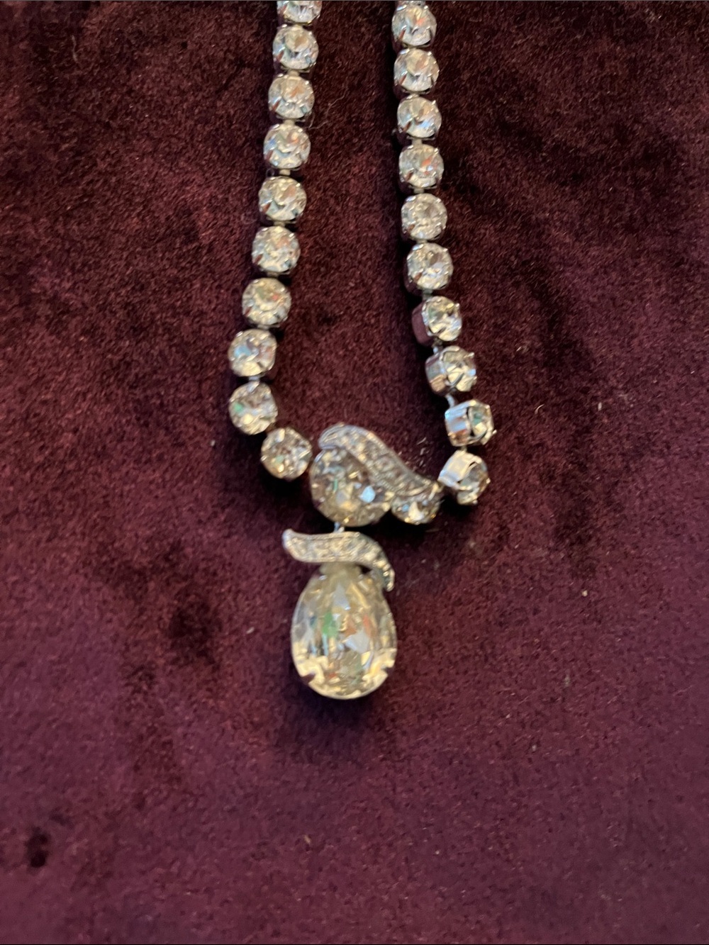 RARE Condition EUC Eisenberg Vtg Signed  Crystal Teardrop Pendant Necklac